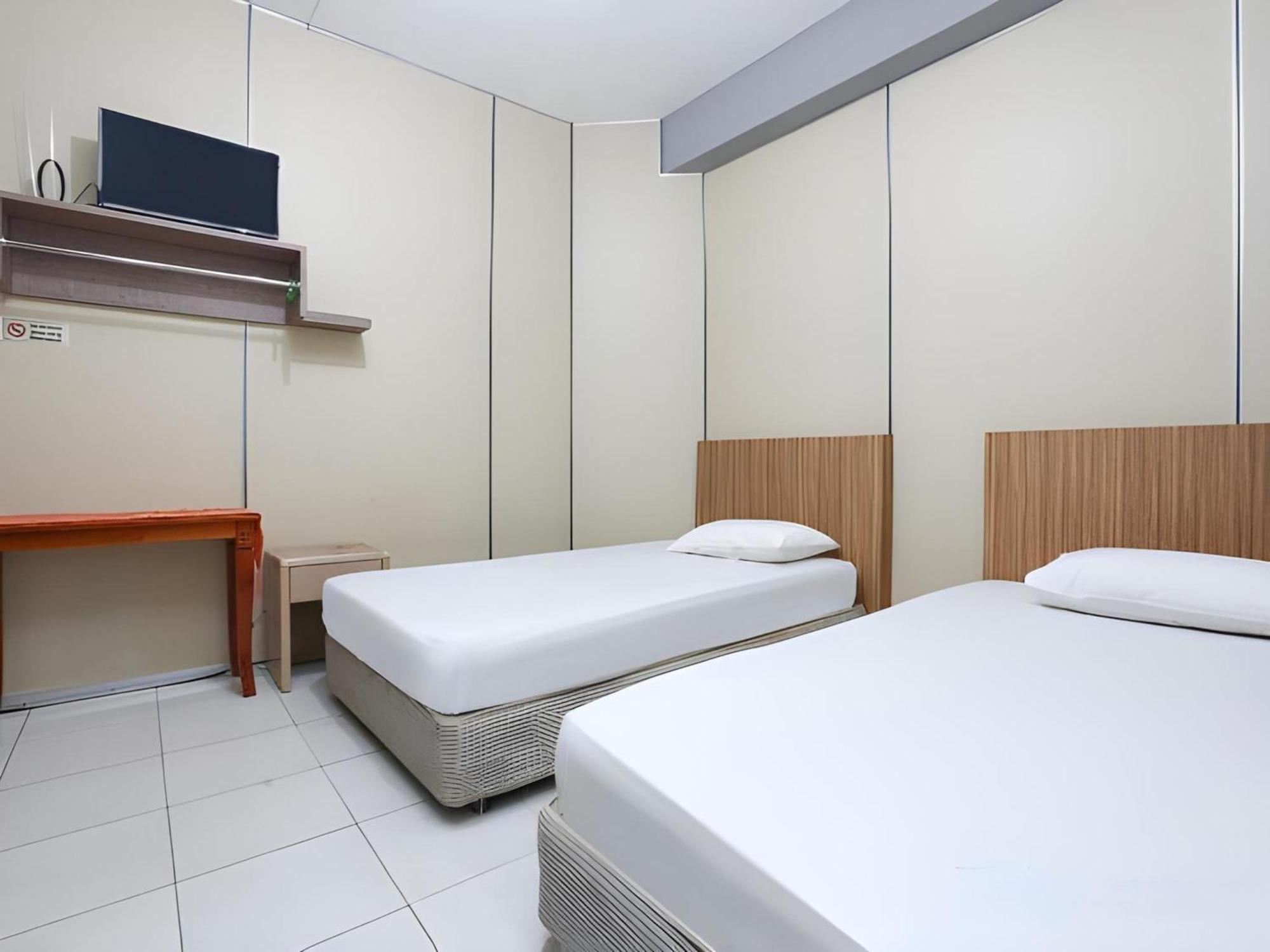 קוטה בארו Spot On 89796 D'Noor Budget Inn מראה חיצוני תמונה