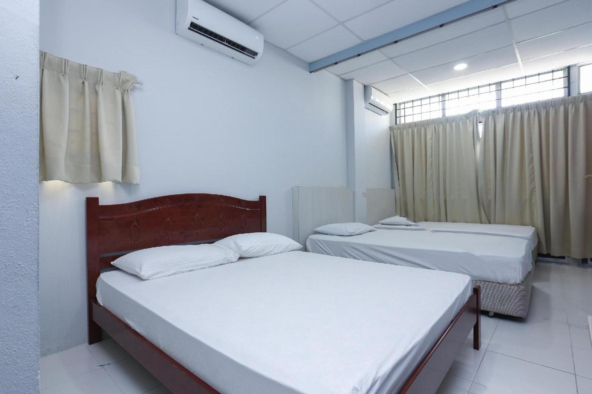 קוטה בארו Spot On 89796 D'Noor Budget Inn מראה חיצוני תמונה