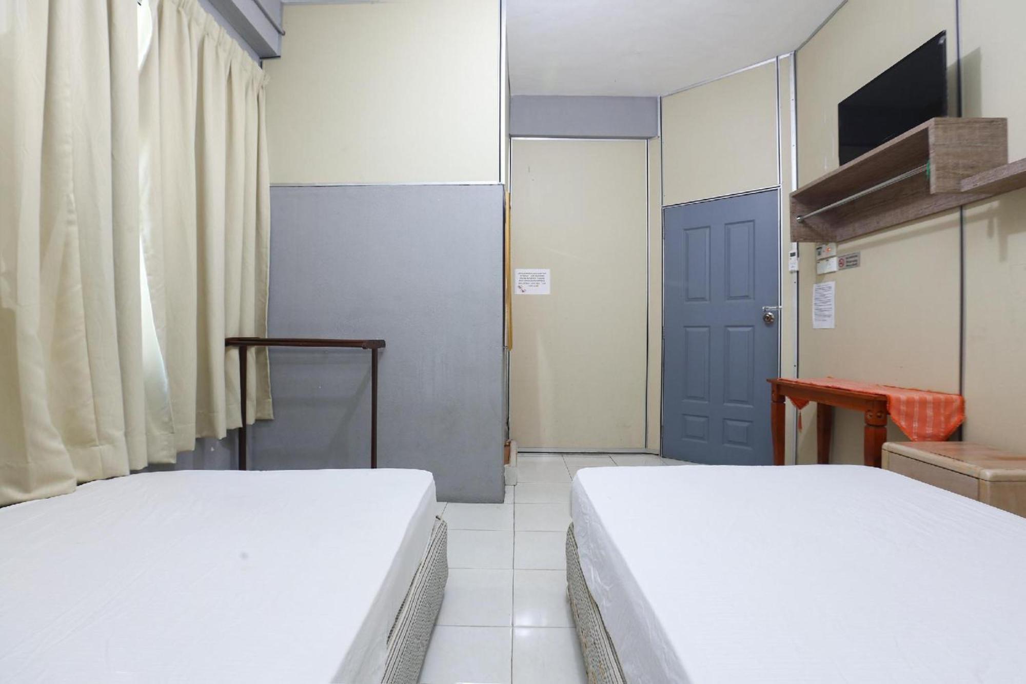 קוטה בארו Spot On 89796 D'Noor Budget Inn מראה חיצוני תמונה