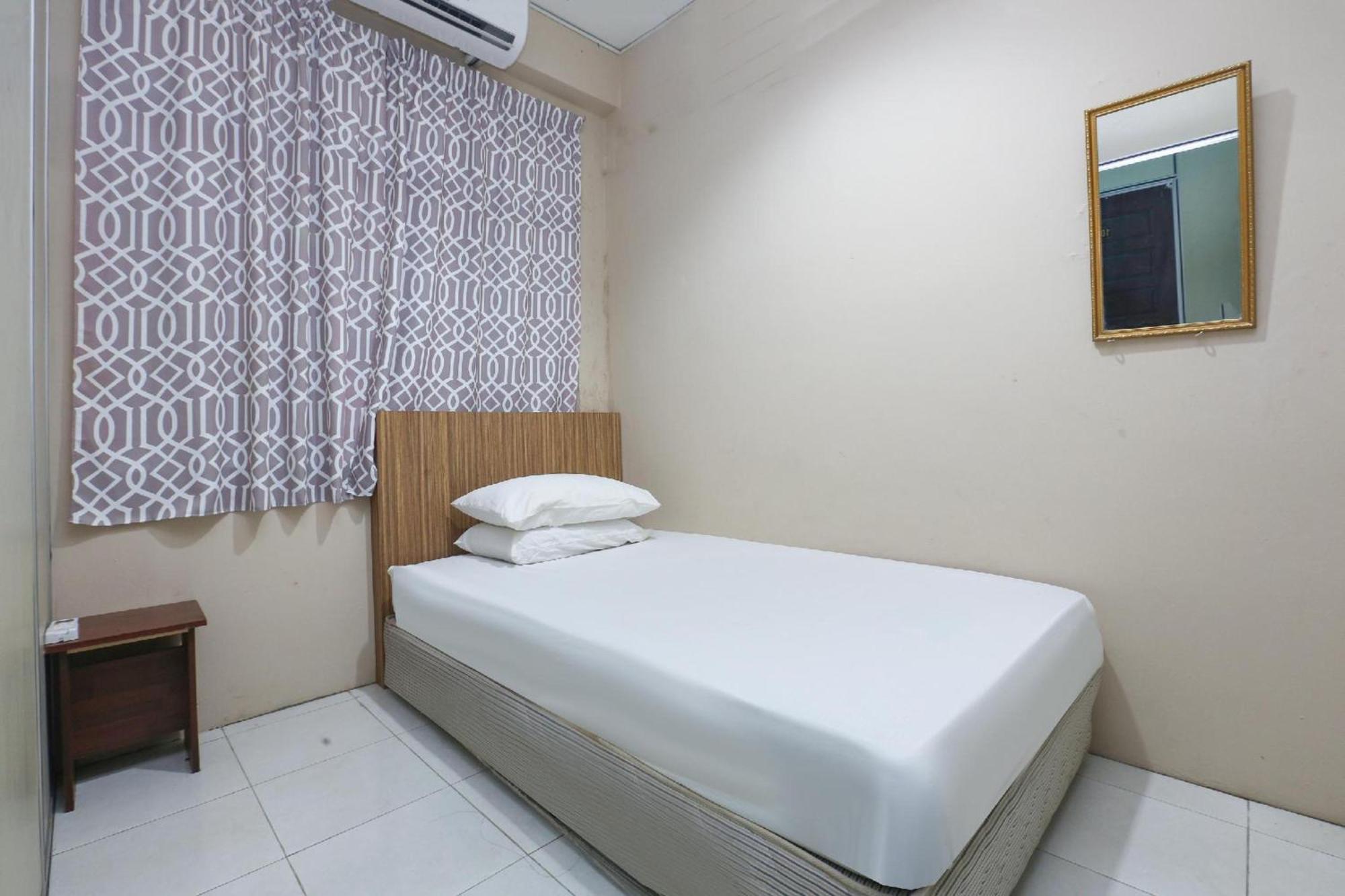 קוטה בארו Spot On 89796 D'Noor Budget Inn מראה חיצוני תמונה