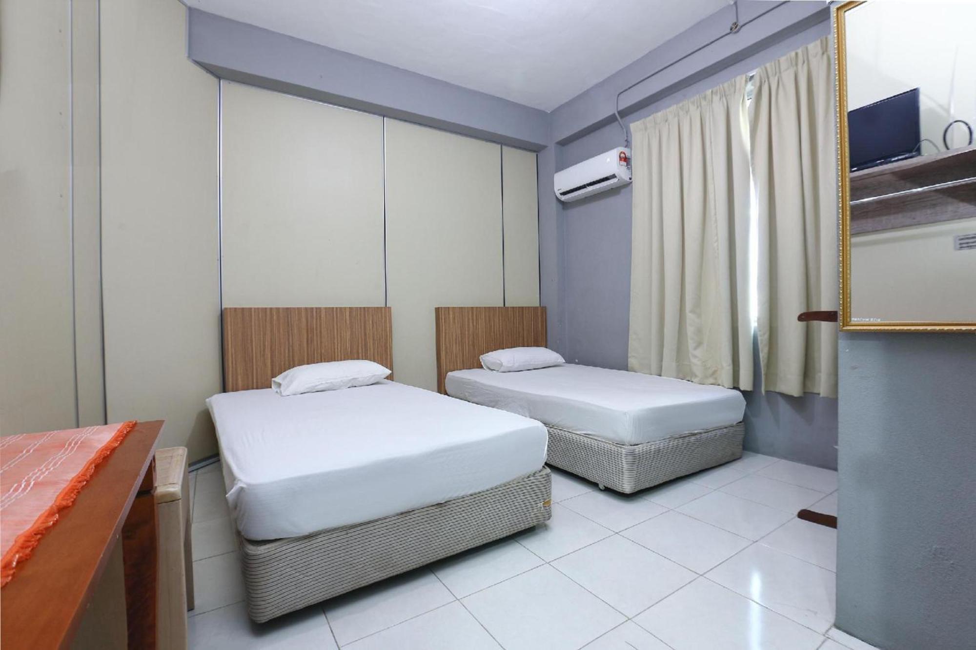 קוטה בארו Spot On 89796 D'Noor Budget Inn מראה חיצוני תמונה